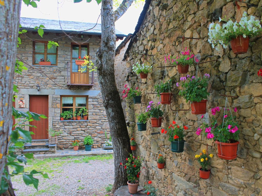 Casa Rural El Trubio Villa Vigo de Sanabria Dış mekan fotoğraf